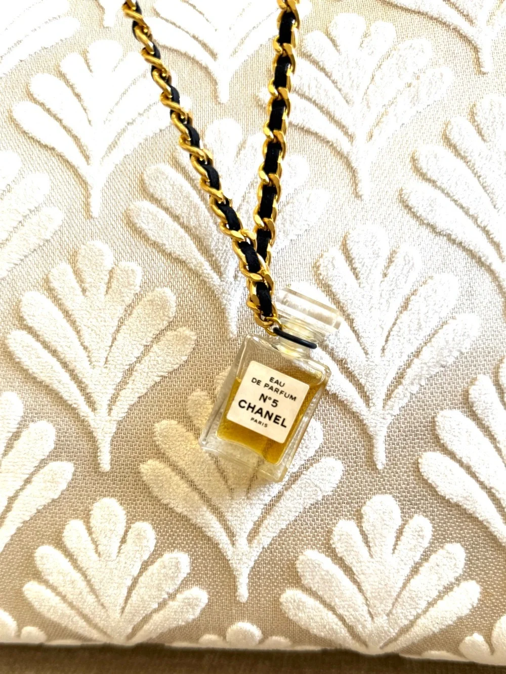 Authentic vintage Chanel No. 5 Perfume Bottle Necklace gold black chain
